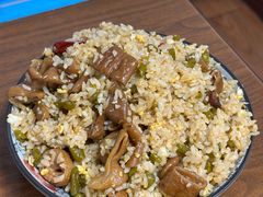-老头爱马仕酸豇豆炒饭(丰富路店)