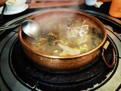 -阿山卓·野生菌火锅·纳西火塘烤肉