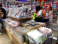 -名创优品(天河区正佳广场二店)
