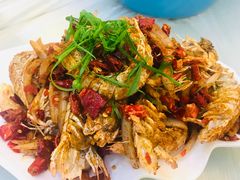 -覃记海鲜美食餐厅