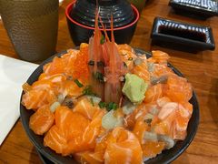 三文鱼火山丼-魔丼屋(日月光店)
