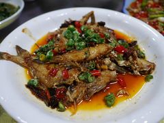 -洪霞餐馆