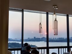 -必胜客(海滨店)