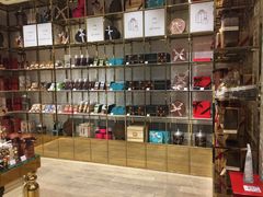 -VENCHI 闻绮(北京国贸商城店)