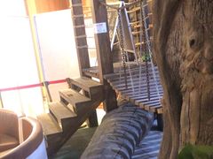 -暴风岛沉浸式体验馆(百联世纪店)
