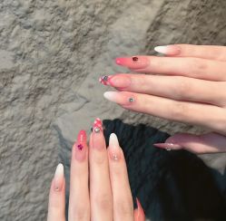 -七月美睫 美甲