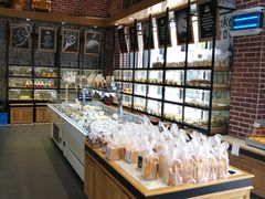面包甜点陈列柜-欧佩拉(段家坝店)