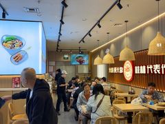 -桂在香知桂林米粉(红博中央公园店)