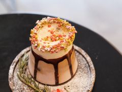 花环-BE NORMAL CAFE(霞溪路店)