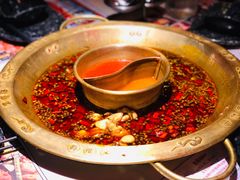 招牌牛油锅-新哥老官·畅吃123·美蛙世界(苏宁广场店)