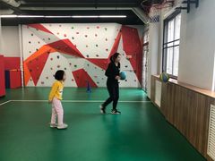 -悦动体能篮球羽毛球网球(三里河店)