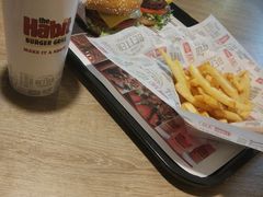 -The Habit Burger Grill 哈比特汉堡(复兴soho店)