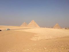 -吉萨金字塔群