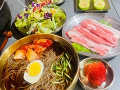 -围炉肉舍丹东海鲜烤肉·烤活鳗(步行街店)