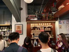 -九又四分之三站台哈利波特商店