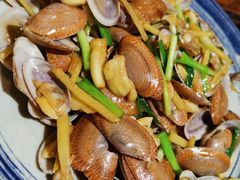 -蚝美人·生蚝海鲜烧烤(茶花园店)