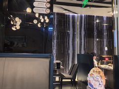 -海底捞火锅(长宁路龙之梦店)