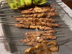 -三个大叔烤羊肉串·歌手驻唱·碳烤鲜肉(西三旗店)