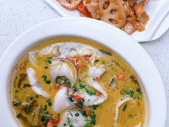 -肥仔文澳门猪骨煲(南京西路店)