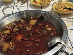 -晓彭肥肠鸡·泡椒鸡火锅(水木天地店)