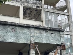 -四川汶川特大地震漩口中学遗址