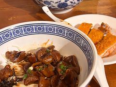 -沪西老弄堂面馆(定西路店)