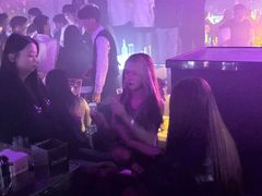 -V AMUSING CLUB·酒吧(银河中心店)