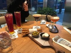 -星巴克臻选(上海合生汇1F店)