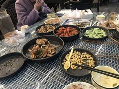 -去吃小龙虾·江湖菜·烧烤(南滨路店)