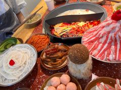 -赵美丽·重庆社区火锅·直营店(火车东站·中豪国际店)