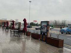 -中国石化江苏高速石油郭村服务区加油站