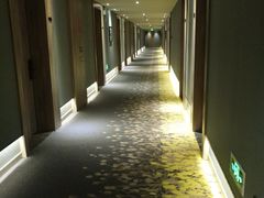 -榆林榆阳西路火车站亚朵酒店