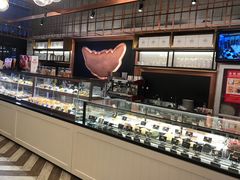 面包甜点陈列柜-牛角村(大族广场店)
