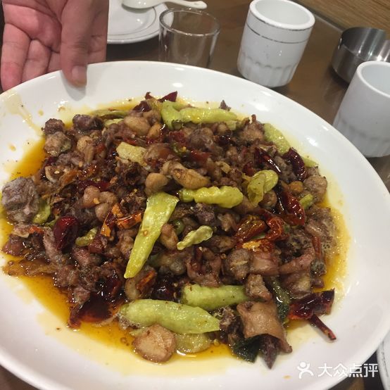 叶忠新山椒兔(中铁·城市中心店)
