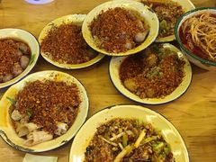 -拈签一笑黄牛肉辣卤串串