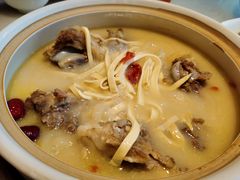 -小骨煲金华砂锅(转塘金街美地店)