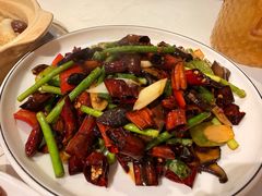 爆炒紫见手青-天宜隆蘑菇宴火锅(石景山旗舰店)