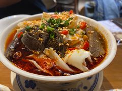 -炉小二铜锅牛蛙•川湘菜(三里屯店)