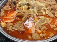 -彭记铁锅肥肠(东四总店)