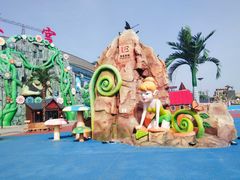 -沈阳龙润夏宫温泉水乐园