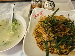 开洋葱油拌面-东泰祥生煎馆(重庆北路店)