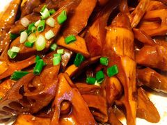 -吴记酱骨炖菜馆(西大直街店)