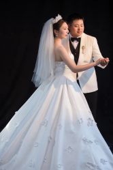-保定巴黎婚纱摄影