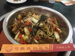 -弓虽昌焖烧鸡(大竹林店)