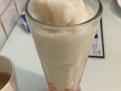 -新大咀港式茶餐厅(宝山万达店)