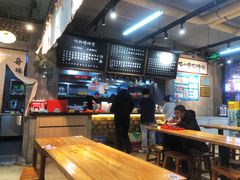 -螺小胖柳州螺蛳粉(钟楼总店)