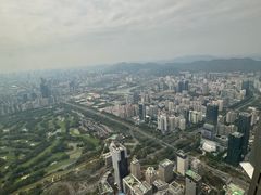 -平安金融中心云际观光层