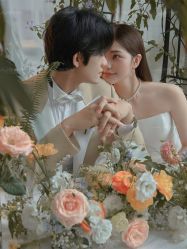 -角色婚纱摄影(中心店)