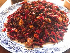 黄桷树辣子鸡-黄桷树曹家私房菜(江与城店)