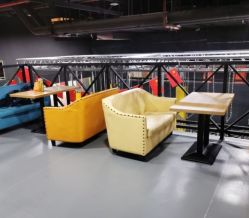 -蹦贝运动中心·蹦床·攀岩·闯关(龙岗店)